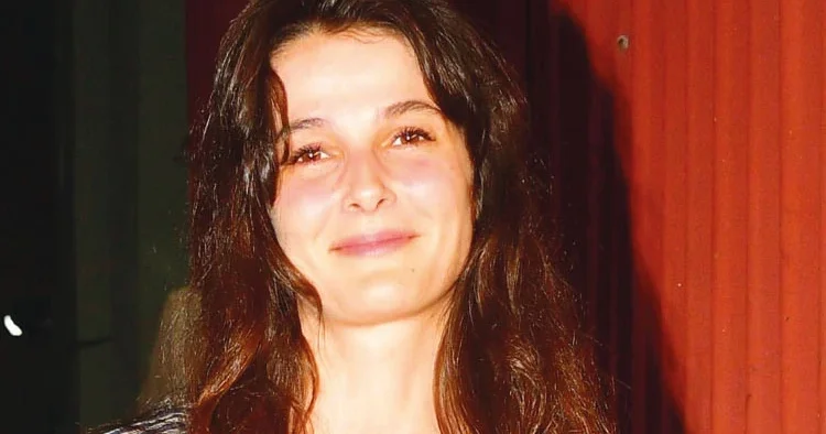 Büşra Develi: Kadınları rahat bıraksınlar