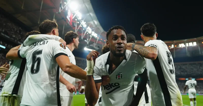 Amir Murillo eski takımını boş geçmedi