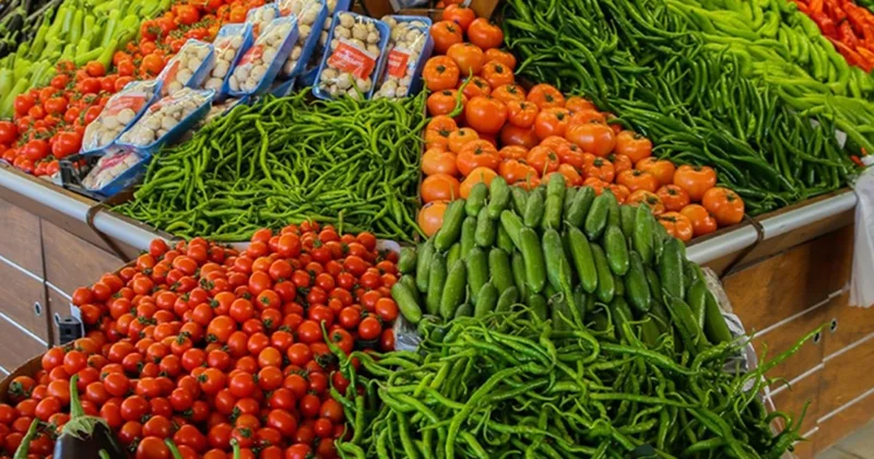 Halden 50 liraya aldığı biberi 190 liraya satan zincir markete milyonluk ceza