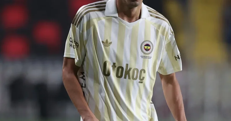 Fenerbahçe ve Milli Takım a kötü haber! Milli futbolcu en az 1 ay yok!