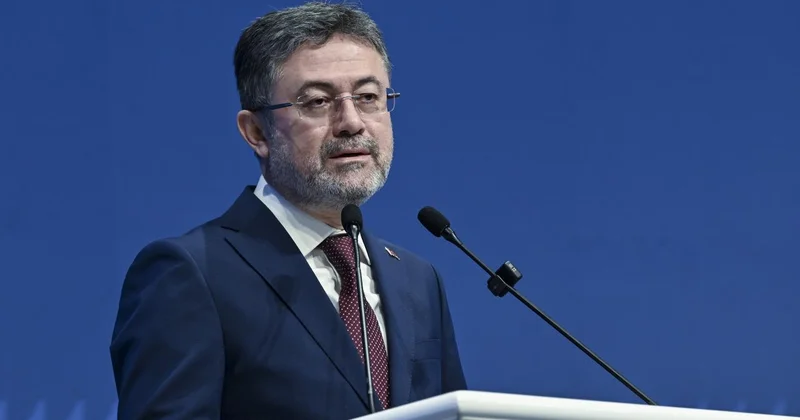 Bakan Yumaklı: 789 bin dekarlık örtü altı üretim alanına sahibiz