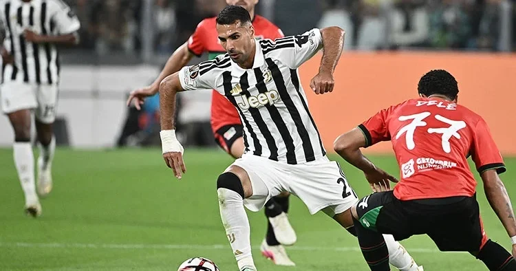 Juventus 5 0 NEC Nijmegen (UEFA Avrupa Ligi) Zeki Çelik...