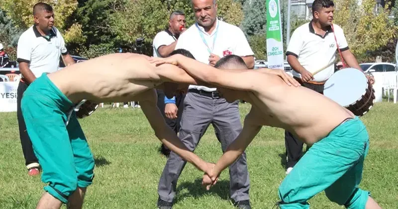 20 nci Uluslararası Turgut Özal Karakucak Güreşleri başladı