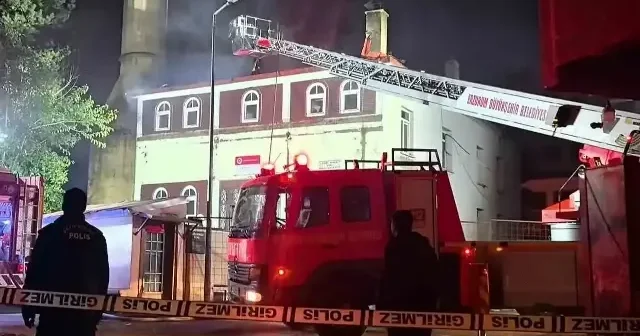 Camide gece çıkan yangın korkuttu Erzurum Haberleri