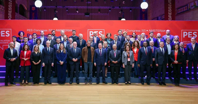 Özgür Özel Amsterdam da Avrupalı liderlerle bir araya geldi