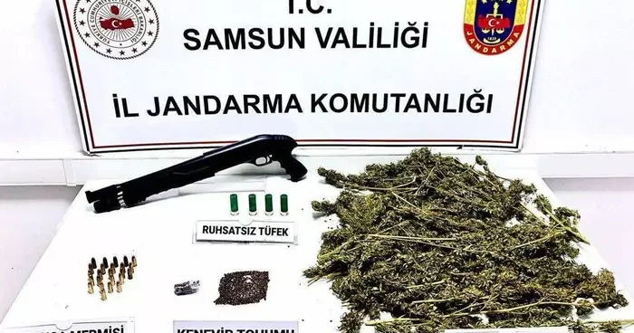 Yer: Samsun! Evinde 2,5 kilogram esrar ele geçirilen zanlı gözaltına alındı