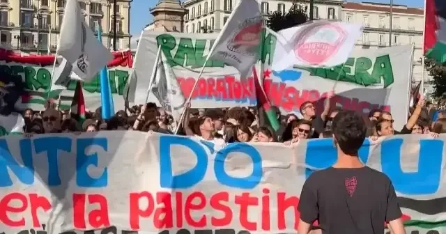 İtalya dan Gazze ye destek yürüyüşü VİDEO İZLE