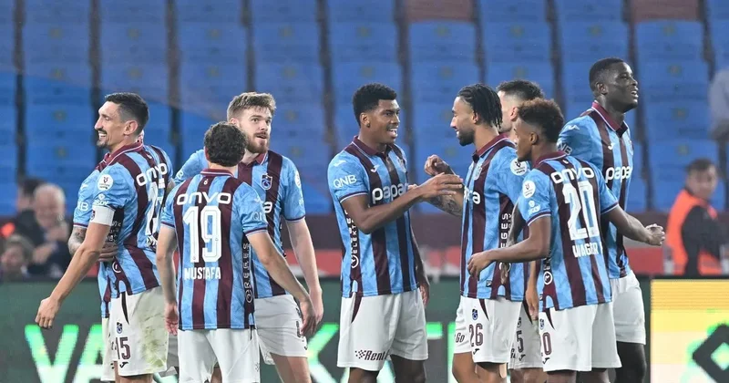 SON DAKİKA: Çaykur Rizespor Trabzonspor Mücadelede ilk 11 ler açıklandı...