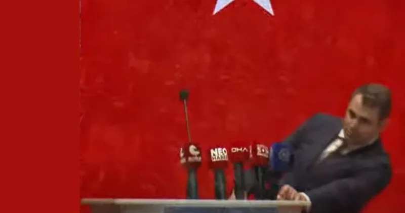 CHP İzmir kongresinde şok! Başkan adayı Çağatay Güç kürsüde bayıldı
