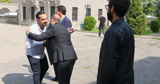 Bozkuş un mevlidi siyasetçileri ve iş dünyasını buluşturdu Diyarbakır Haber Habertürk Yerel Haberler