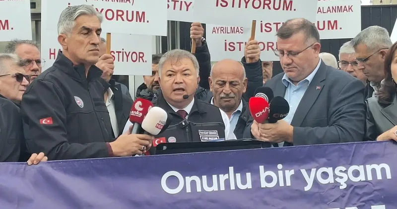 Devlet Memurları Sendikası’ndan TÜİK önünde açıklama