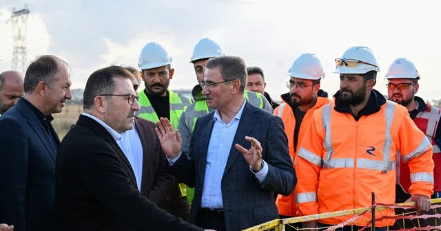 Vali Baruş ve Milletvekili Altınok tan yeni stadyum inşaatına çıkarma Erzurum Haberleri Habertürk Yerel Haberler