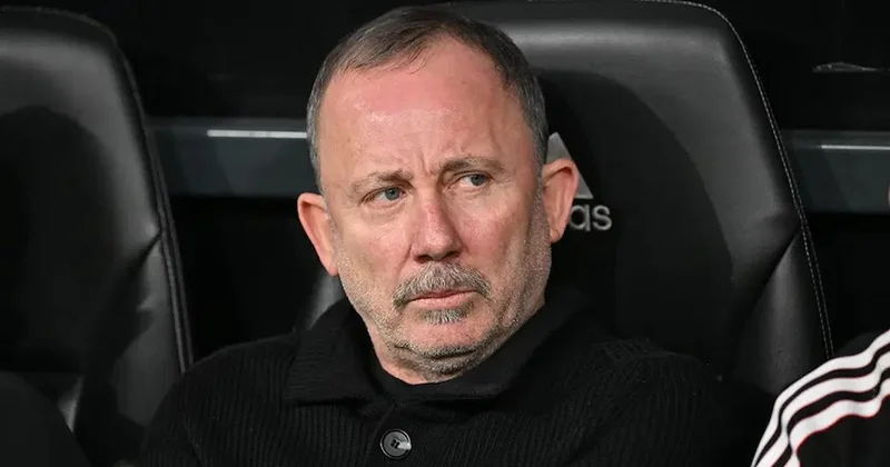 Sergen Yalçın dan Galatasaray ın genç yıldızı için olay ifadeler: Hiçbir zaman olmayacak Sözcü Gazetesi