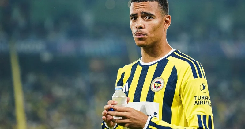 Kaçırdığı penaltı pahalıya patlıyor! Greenwood a kötü haber