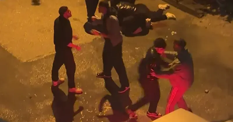 Bursa da bıçaklı kavga:1 ölü 2 yaralı
