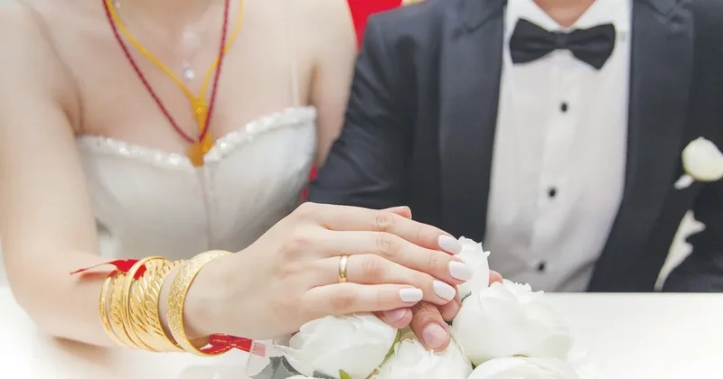 Gençlere ‘evlilik’ dersi