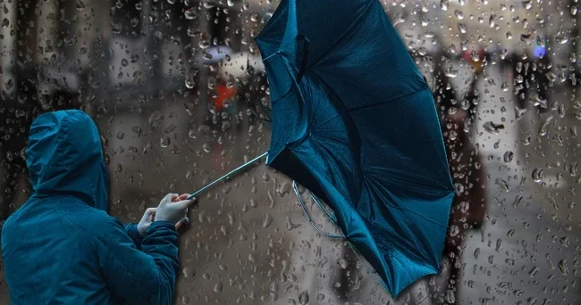 Pastırma sıcaklıkları geri geliyor! Sağanak ve kuvvetli fırtına uyarısı: Çok sert esecek Meteoroloji tarih verdi