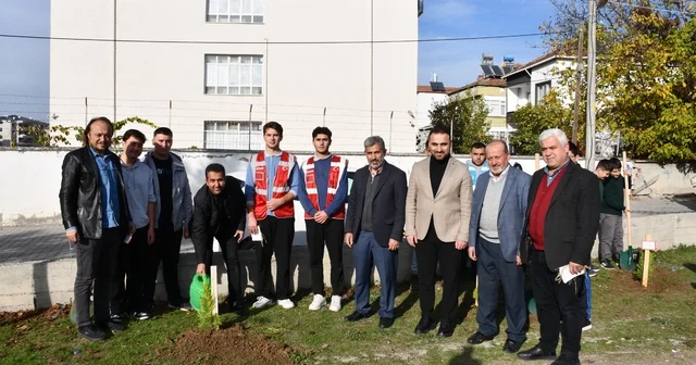 Vezirköprü de Gazze ve şehitler için fidanlar toprakla buluştu Samsun Haberleri