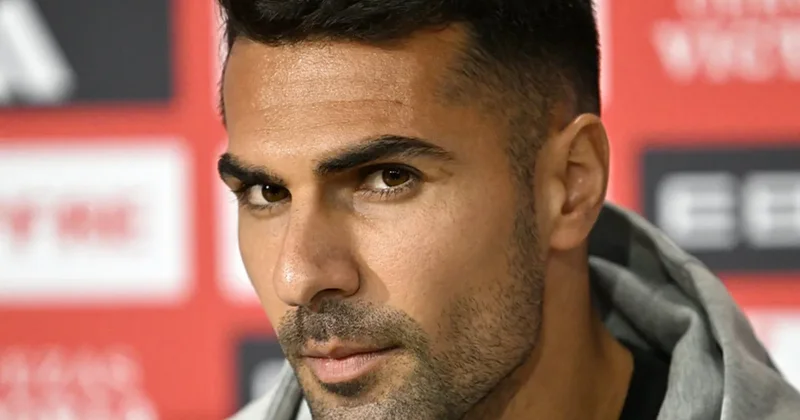 Milli futbolcu Zeki Çelik: Hedefimiz Dünya Kupası’na gitmek