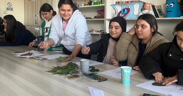 Öğrenciler Atölyede 1 gün projesi ile meslekleri yerinde tanıdı Manisa Haberleri