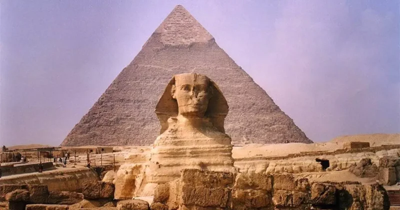 Giza’da tarihi sır ortaya çıktı! 4 bin yıllık gizli bir giriş yeri bulundu!