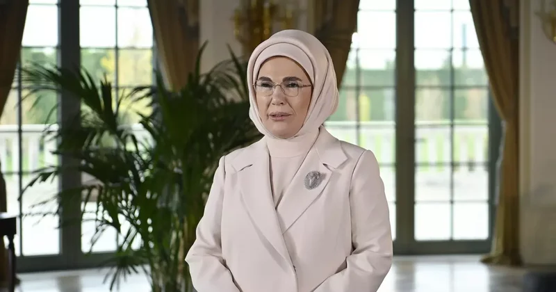 Emine Erdoğan Büyüyen Avrupa Zirvesi ne seslendi: Aile kurumu güçlendirilmeli