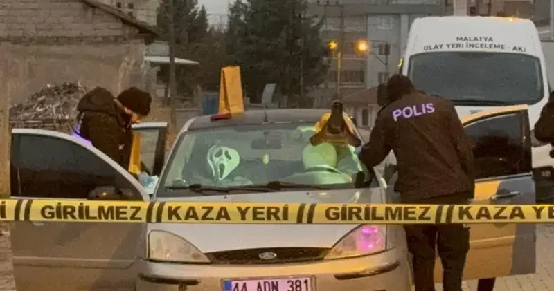 Otomobilde tartıştığı arkadaşını silahla yaraladı