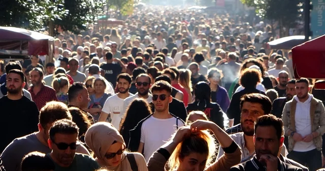 İstihdam oranı yüzde 49,0, işgücüne katılım yüzde 53,5 olarak açıklandı Bayburt Haberleri