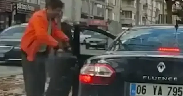 Ankara da özel çocuğun hoparlörünü alıp kaçtı VİDEO İZLE