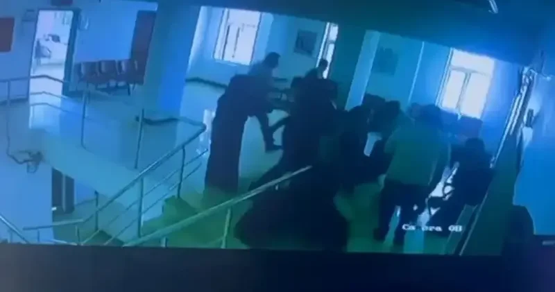 Hasta yakını ile hemşireler arasında damar yolu kavgası Şanlıurfa Haberleri