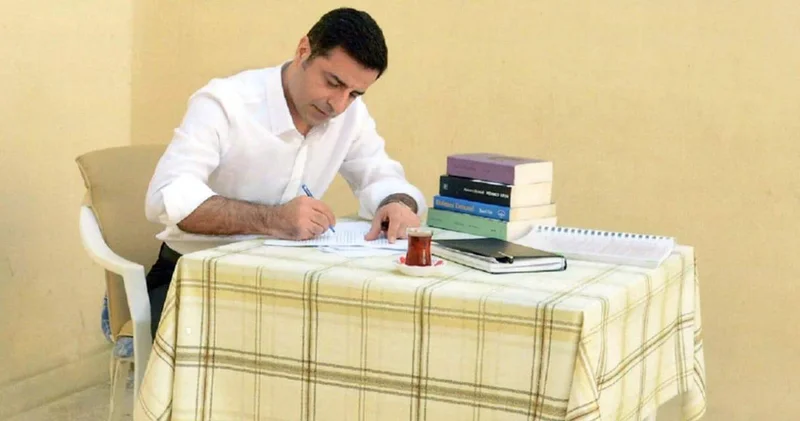 Cengiz Çandar dan Demirtaş açıklaması: Hafta sonunu işaret etti!