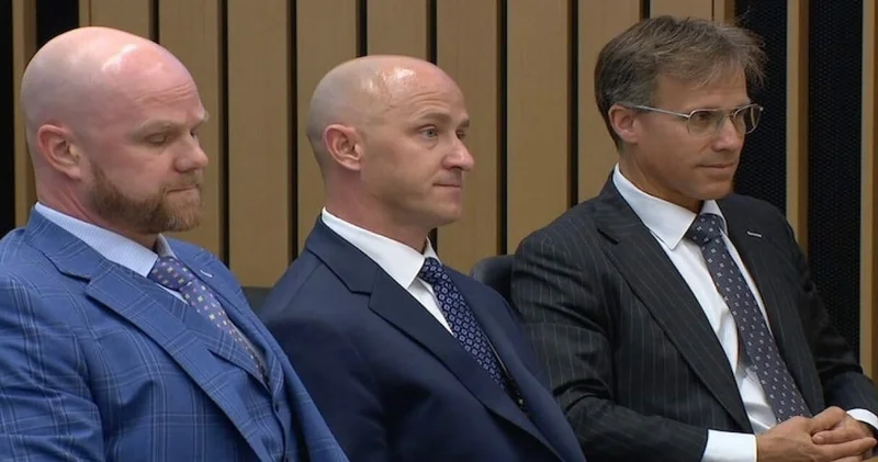 Kullandığı uçağı düşürmeye kalkan pilot hapis cezasından kurtuldu