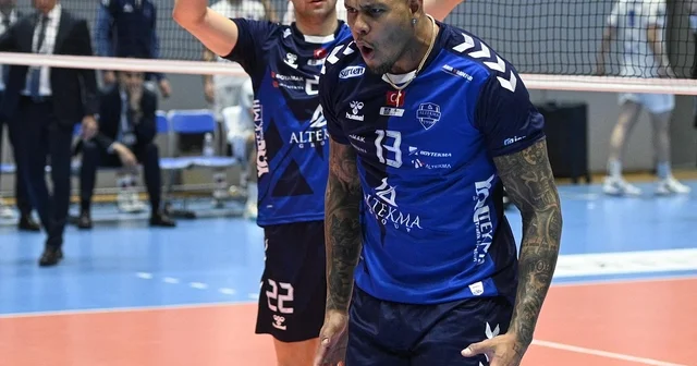 Altekma gurbette zafer peşinde İzmir Haberleri