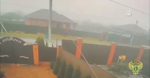 Rusya da bir evde meydana gelen gaz patlaması mahalleliye dehşeti yaşattı