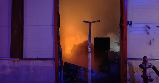 Kayseri de masa sandalye atölyesinde yangın Kayseri Haberleri