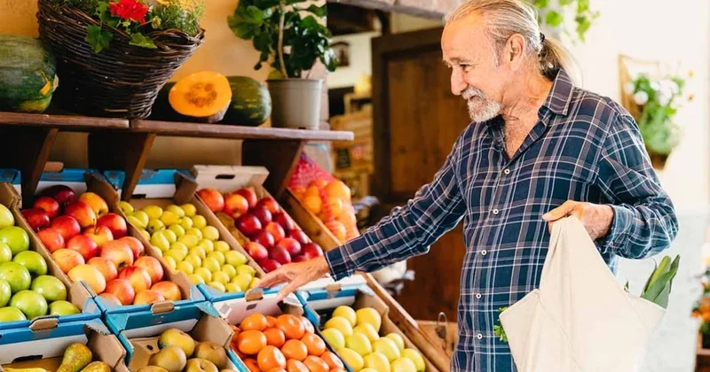 60 yaş üstü herkes bu 3 sebzeyi 1 gün bile es geçmeden yemeli! Beyni 11 yaş gençleştiriyor, 5 yıllık çalışma buldu Sözcü Gazetesi