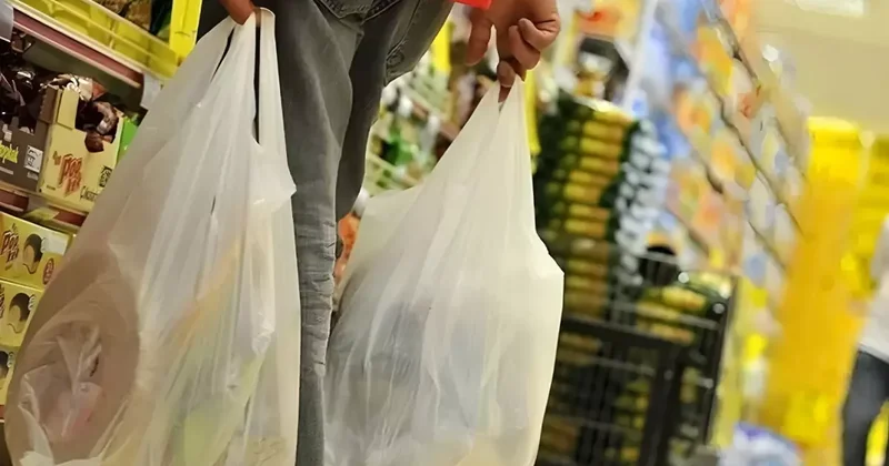 Ortalığı karıştıracak iddia: Marketler 50 kuruşluk poşetin 2,5 lira olmasını istiyor