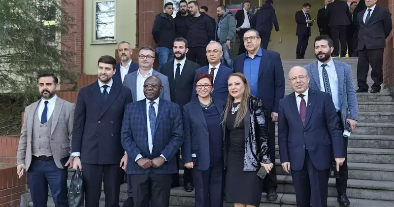 World Bridges Zirvesi, 70 ülkeden büyükelçi ve bakanları aynı çatıda buluşturdu