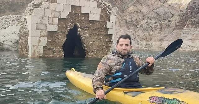 Su altındaki tarihi kaleye kanoyla yolculuk Artvin Haberleri