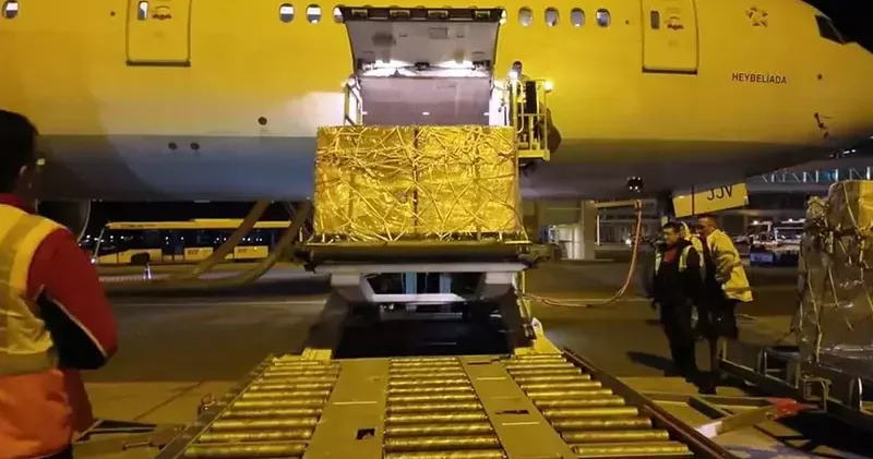 Boubon kökenli bronz heykel, Anadolu Medeniyetleri Müzesi ne teslim edildi