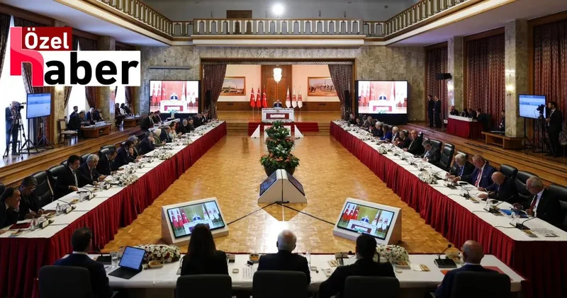 CHP den tüm ezberleri bozacak demokratikleşme paketi! Komisyona sunuldu