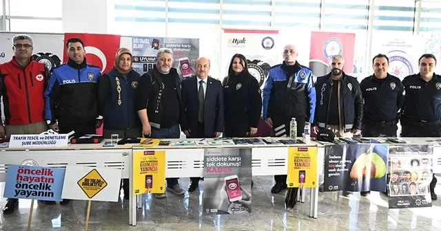 Uşak Üniversitesi Kariyer Günü 25 öğrencileri profesyonellerle buluşturdu Uşak Haberleri