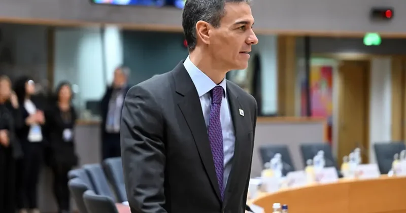 Sanchez istenmeyen kişi ilan edildi