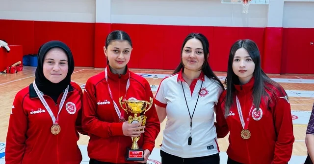 Niğde de Okul Sporları Floor Curling Müsabakaları tamamlandı Niğde Haberleri