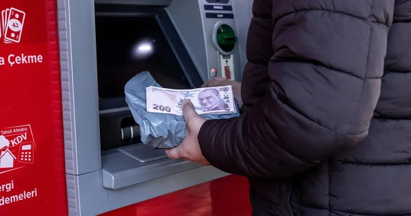 ATM’den para çekmede yeni dönem: Şube içi şube dışı ayrımı başlıyor Sözcü Gazetesi