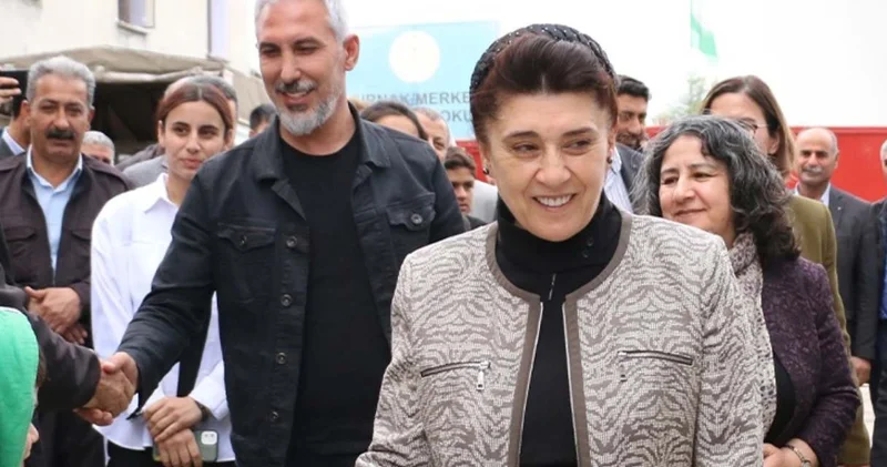 Leyla Zana ya yapılan küfürlü tezahürat: AKP, CHP ve DEM tepkilerde birleşti