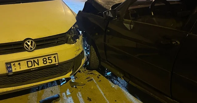 Bilecik te drift atarken kaza yapan oto hırsızlığı şüphelisi yakalandı Bilecik Haberleri