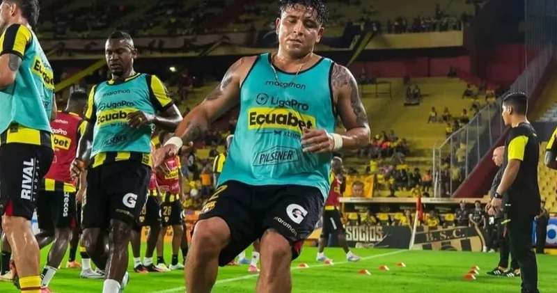 Barcelonalı futbolcuyu sokak ortasında vurarak öldürdüler: Eşi de öldü