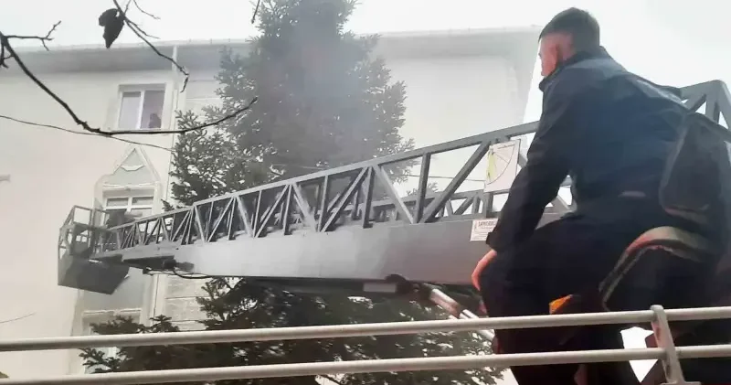Apartmanda alarm: Açık unutulan tüp itfaiyeyi harekete geçirdi Tekirdağ Haberleri