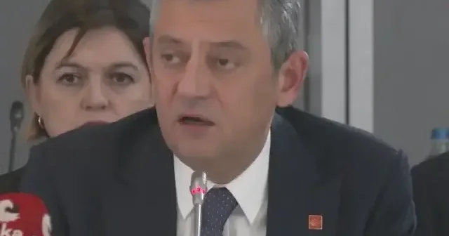 Özgür Özel den İngiliz İşçi Partisi ne Erdoğan sitemi: Türkiye yi şikayet edip yine yardım dilendi VİDEO İZLE